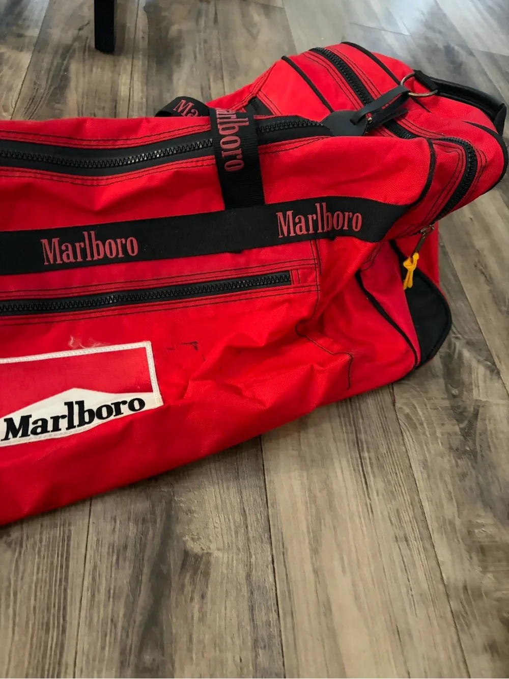 Vtg Marlboro Adventure Team 90’s Travel Weekender Bag Rolling Luggage Duffle